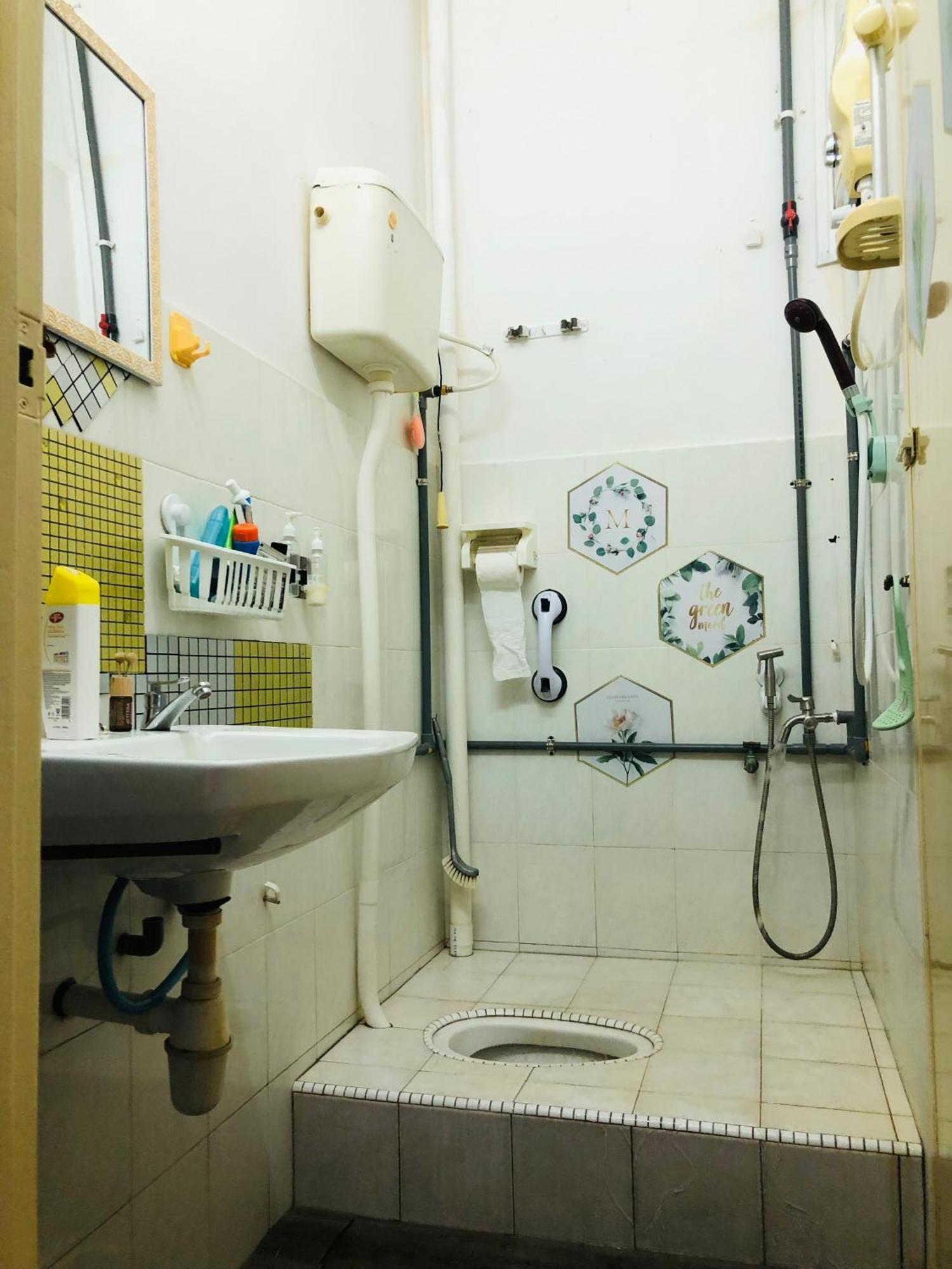 E&Y Homestay Kuala Rompin Bagian luar foto