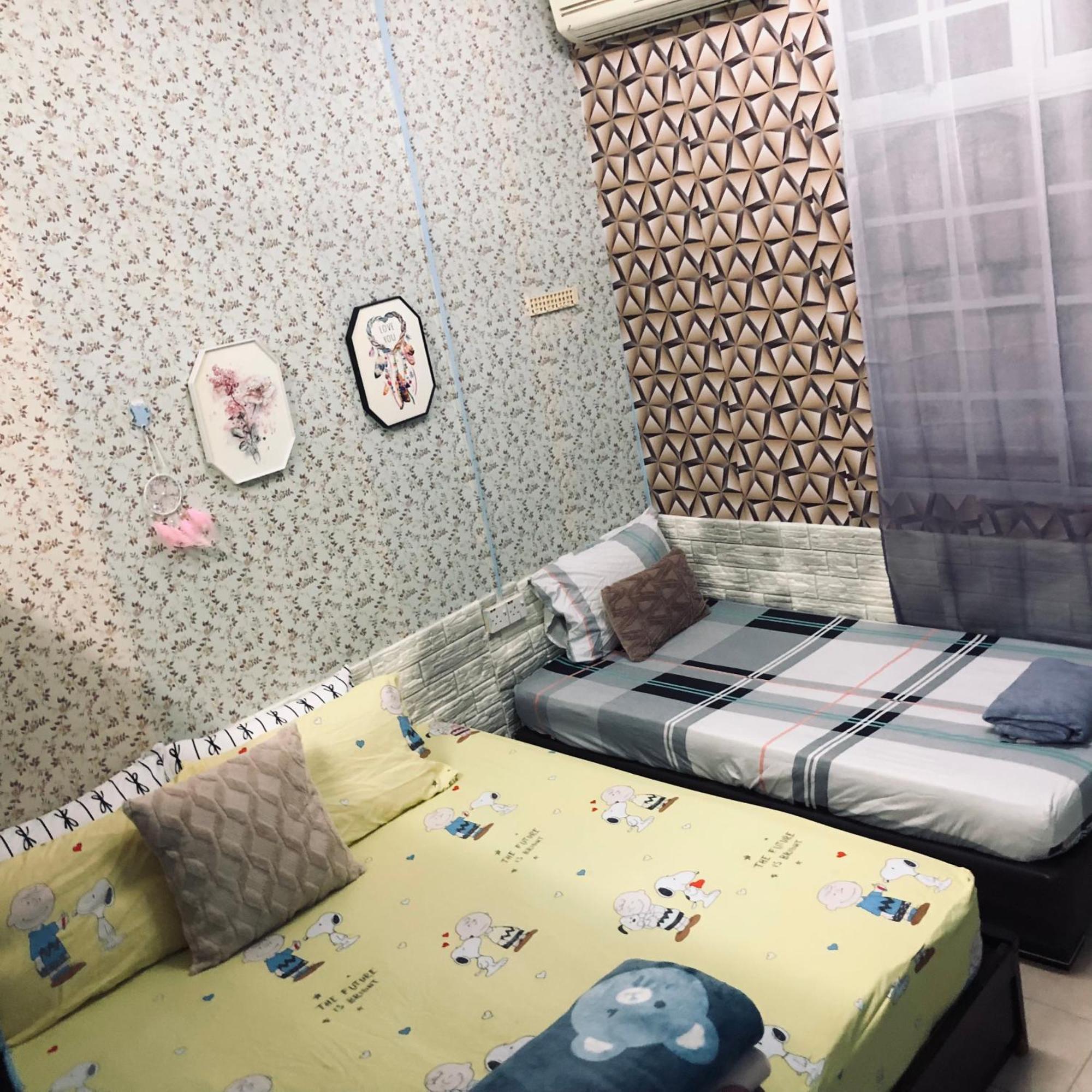 E&Y Homestay Kuala Rompin Bagian luar foto
