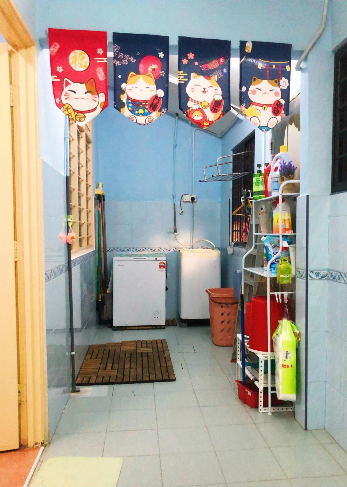 E&Y Homestay Kuala Rompin Bagian luar foto